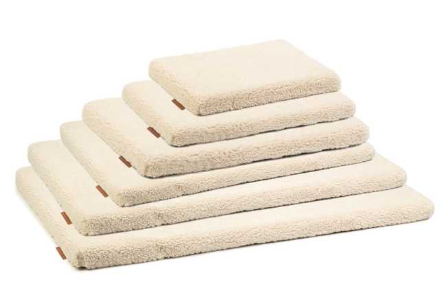 Beeztees Memory Foam Hundekissen Ito - Orthopädisches Hundekissen, wasserdicht, bei 60 °C waschbar